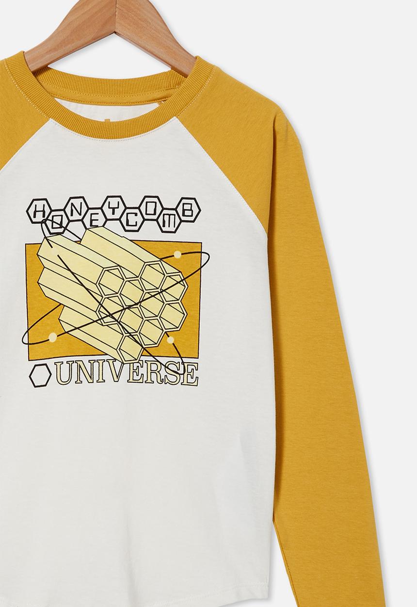 Cotton On - Tom long sleeve raglan tee - honey gold & retro white honey
