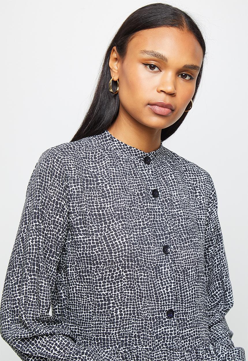 edit - Long sleeve mandarin collar tiered midi- black mono animal