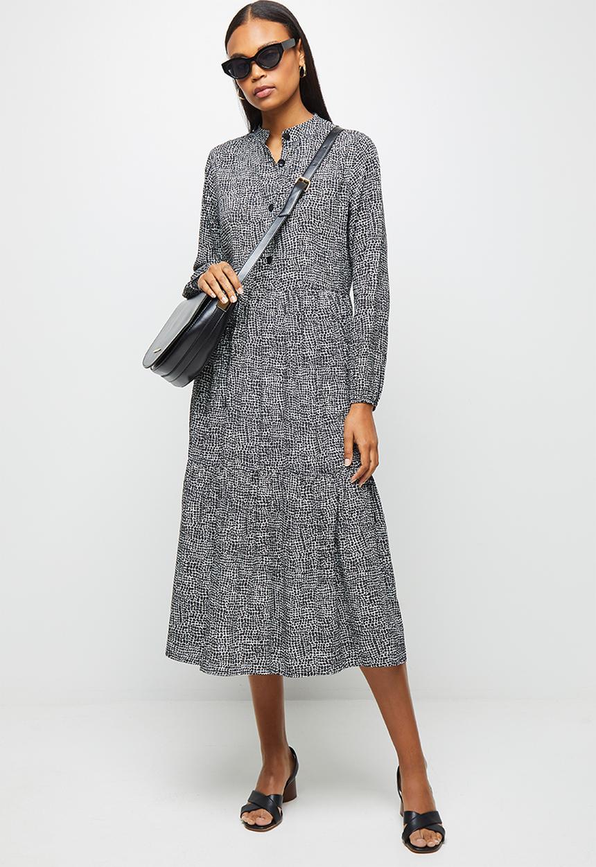 edit - Long sleeve mandarin collar tiered midi- black mono animal