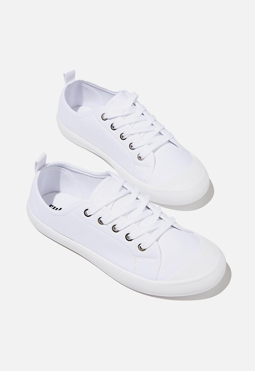 Cotton On - Demi lace up plimsoll - white