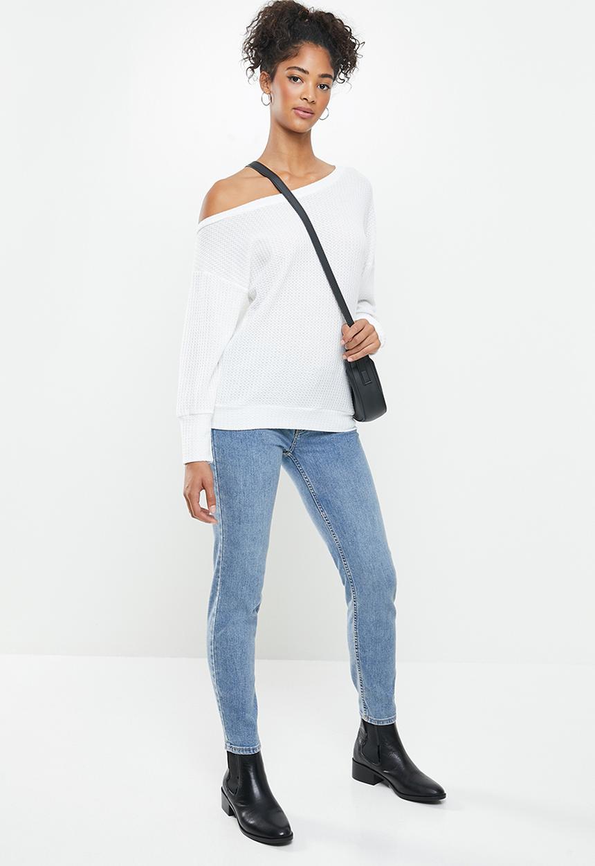 STYLE REPUBLIC - Drop shoulder knit top - white