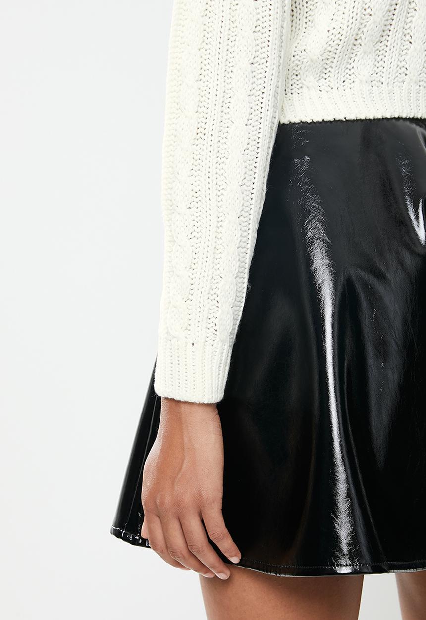 Blake - Cable knit crop top fitted - off white 