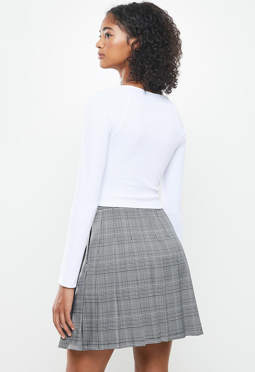 Blake - Sweetheart neckline crop top - white