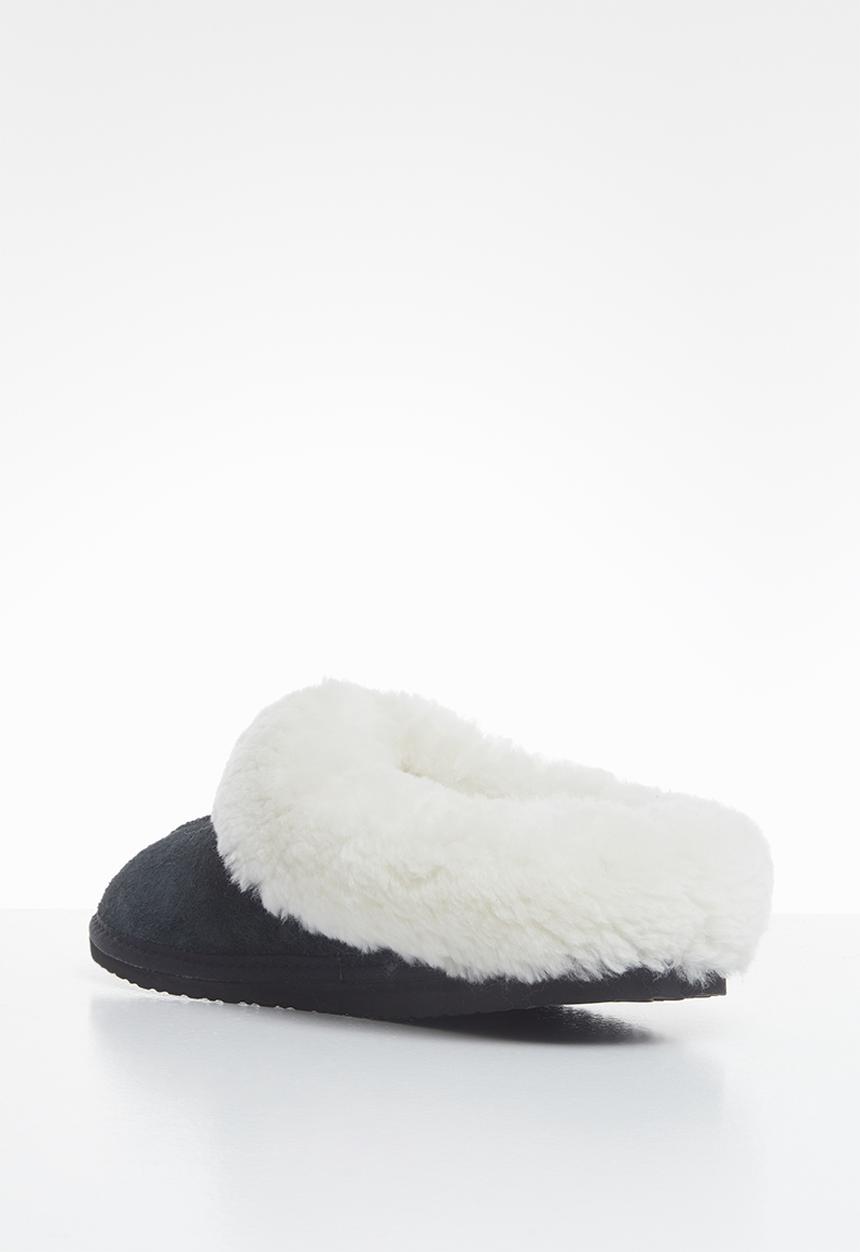Karu - Sleek suede wool inner slipper - black