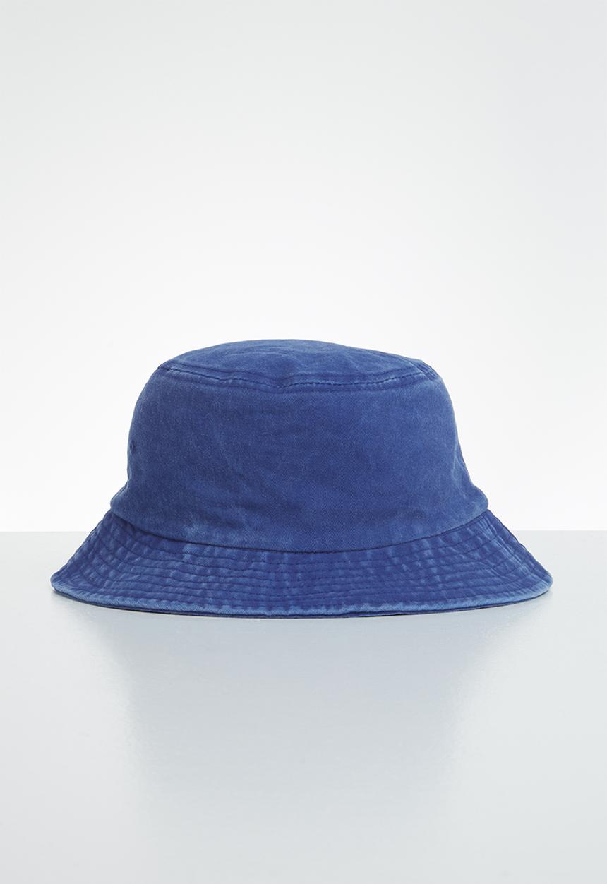 Superbalist - Denim washed bucket hat - blue