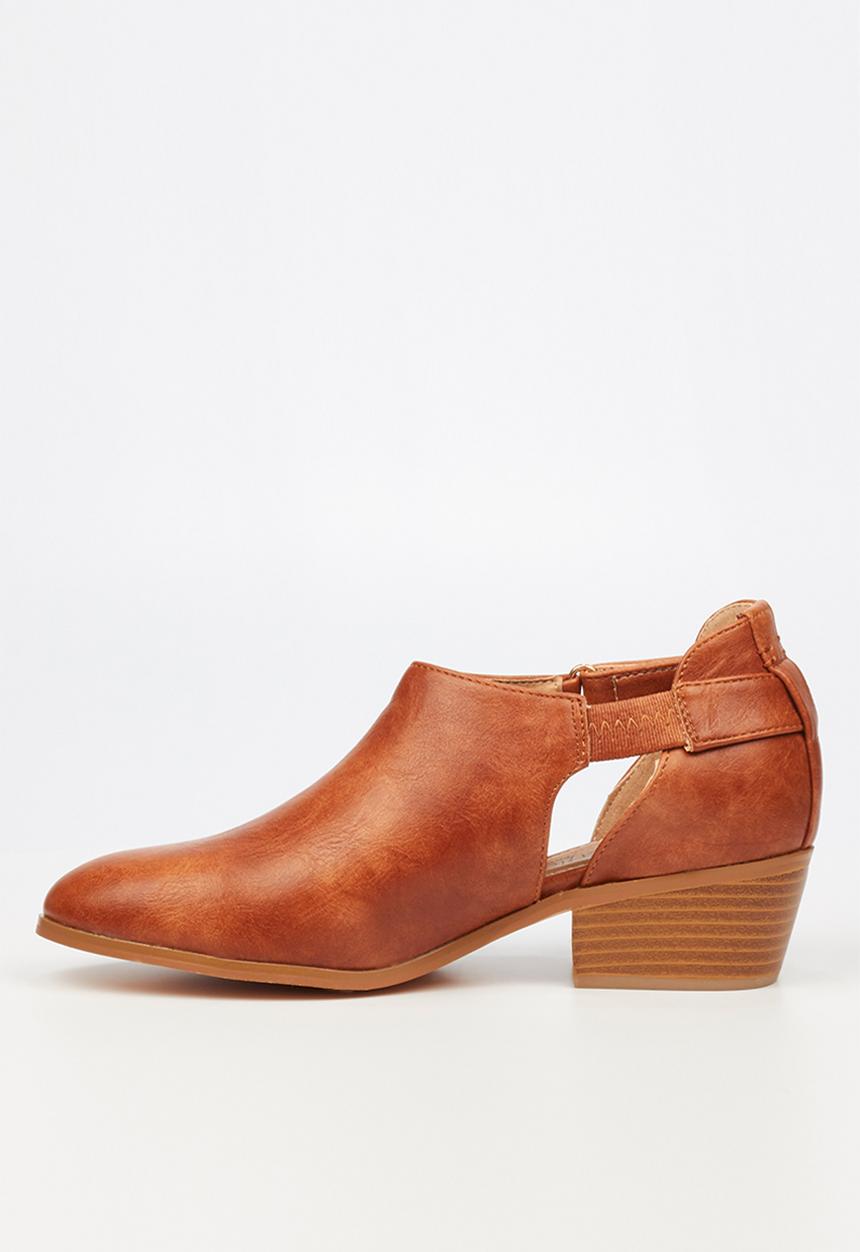 Butterfly Feet - Capricorn bootie - tan