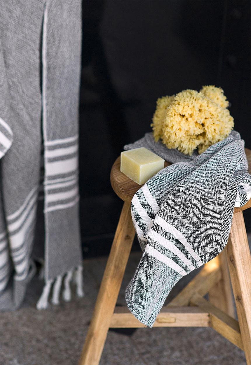 Barrydale Hand Weavers - Small contemporary towel - stripes on ends - charcoal