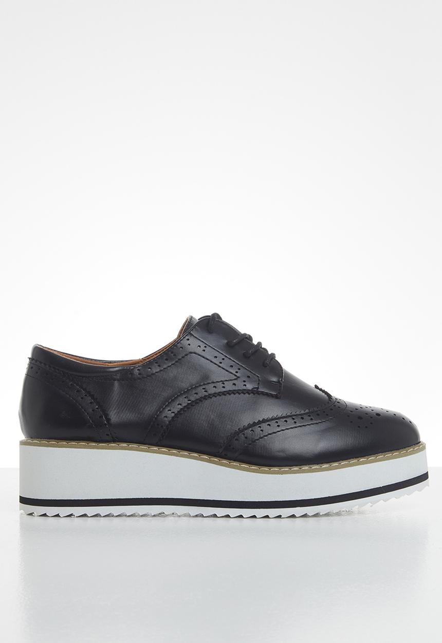 Madison® - Faith flatform brogue - black