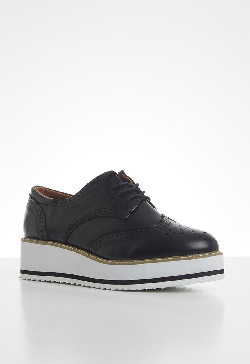 Madison® - Faith flatform brogue - black