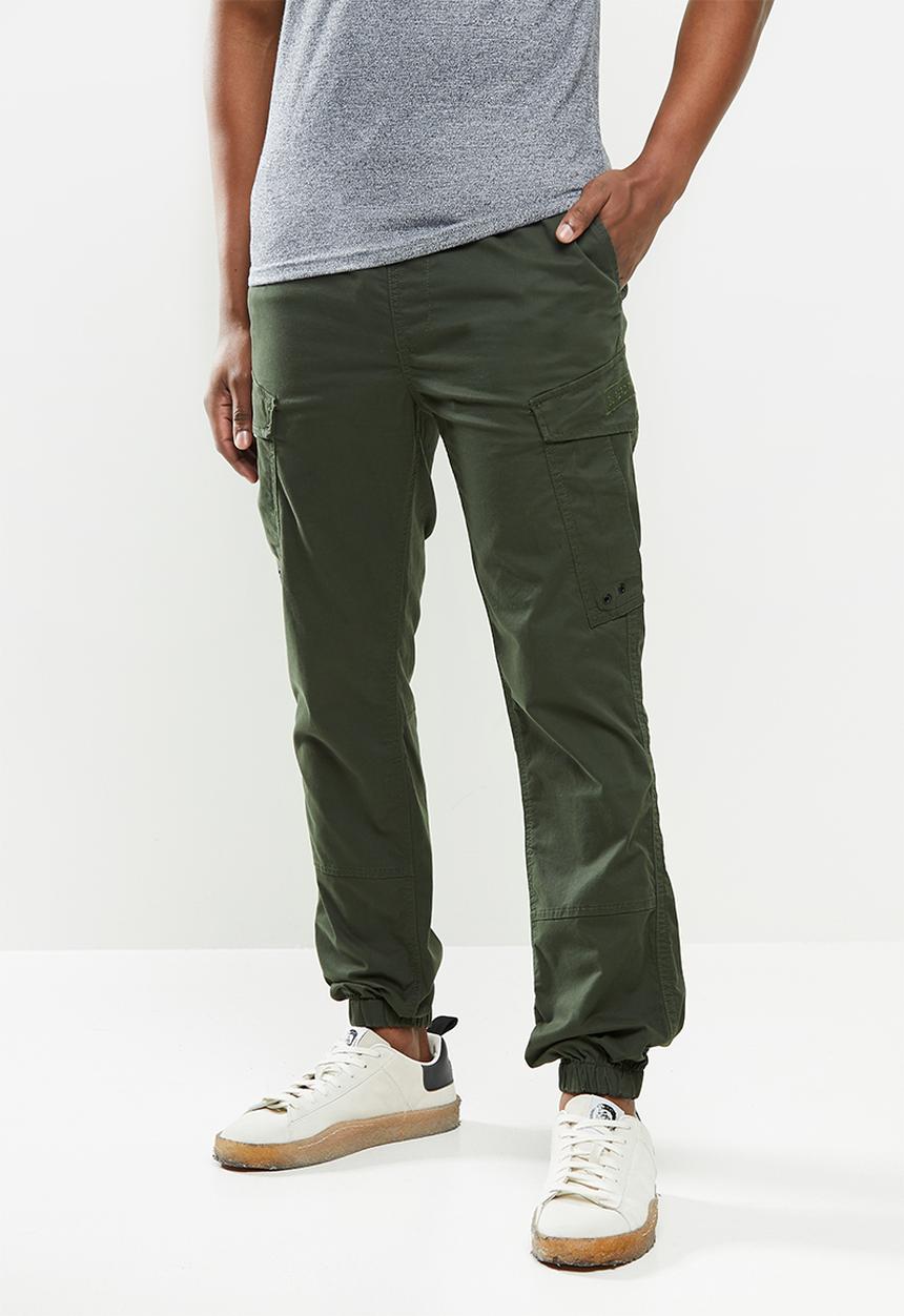 Superdry. - Worldwide cargo pant - olive 