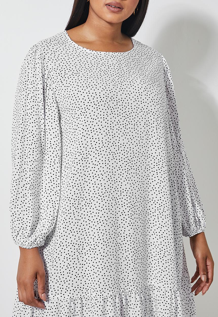 Superbalist - Dropped waist tier dress - white & black 