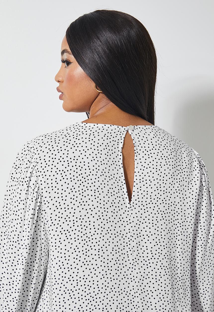 Superbalist - Dropped waist tier dress - white & black 
