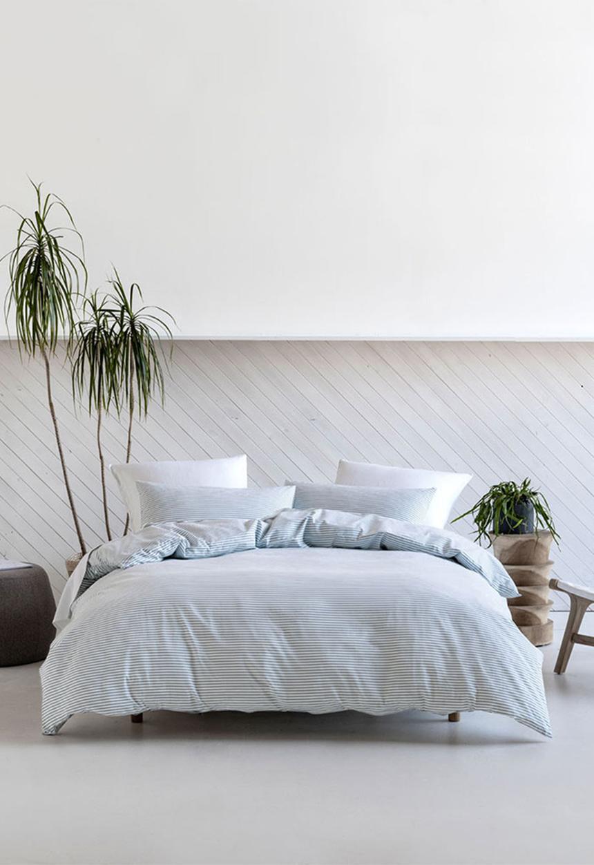 Linen House - Oria duvet cover set - blue