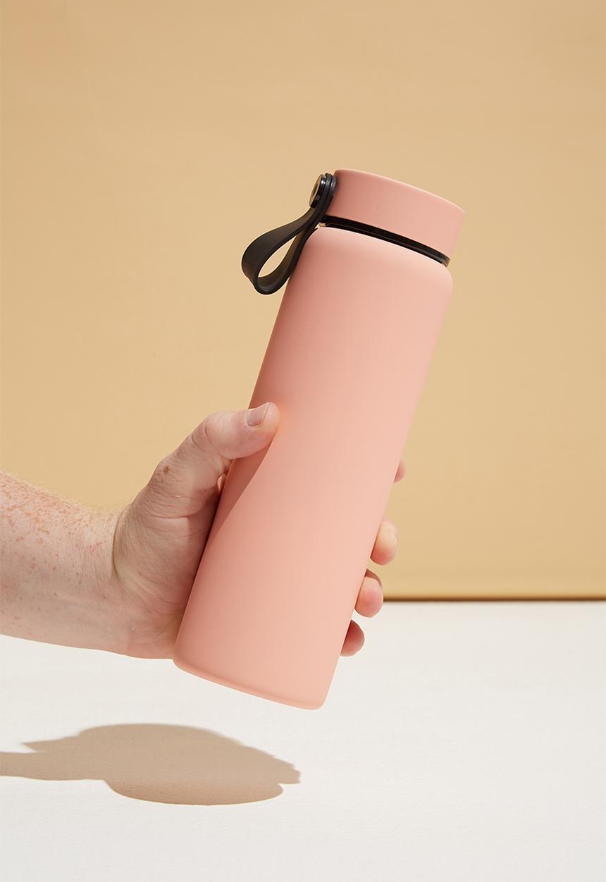 Typo - On the move metal drink bottle 500ml - peach candy