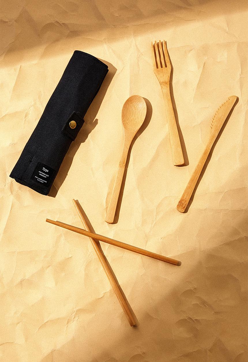 Typo - Cut my lunch cutlery roll - black