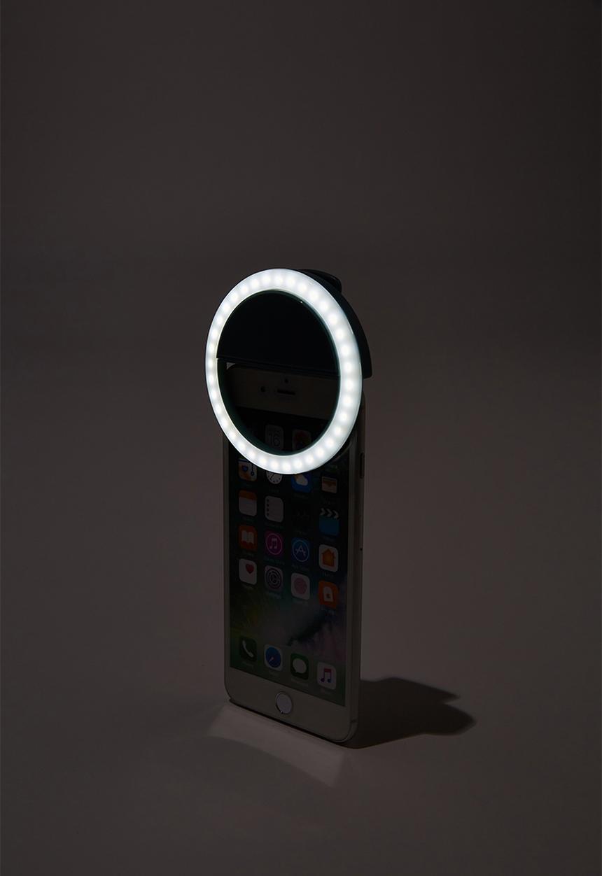 Typo - Phone ring light - pale lilac