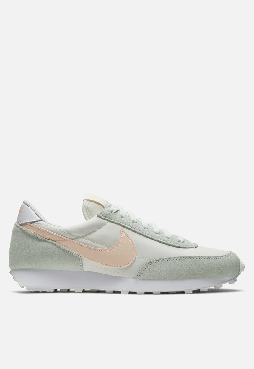 Nike - Daybreak - sail/crimson tint-barely green