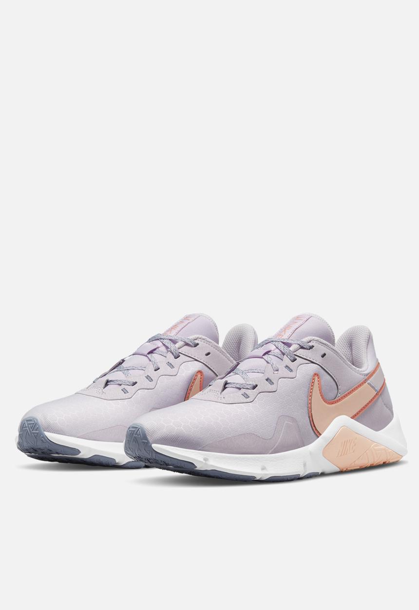 Nike - Legend essential 2 - venice/crimson bliss-crimson tint