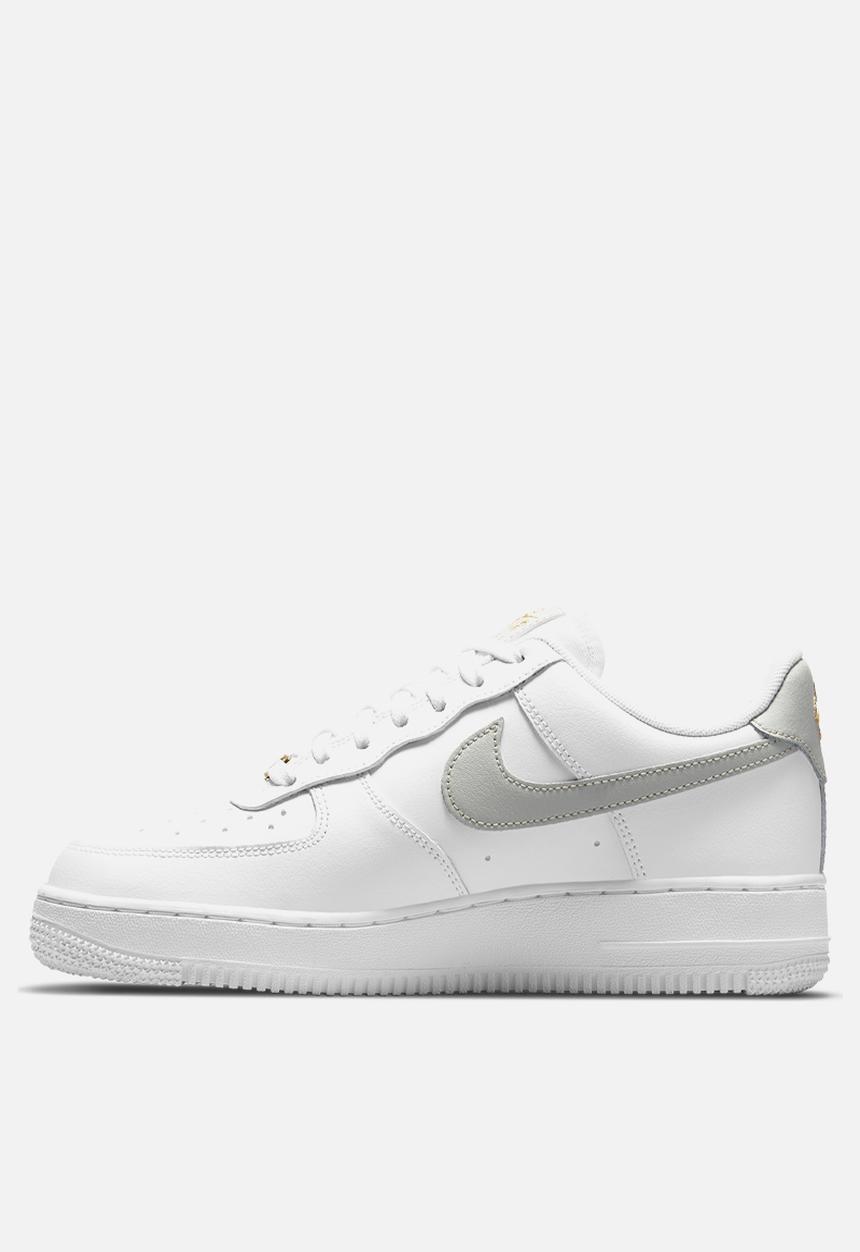 Nike - Air Force 1 '07 Essential - white/light silver