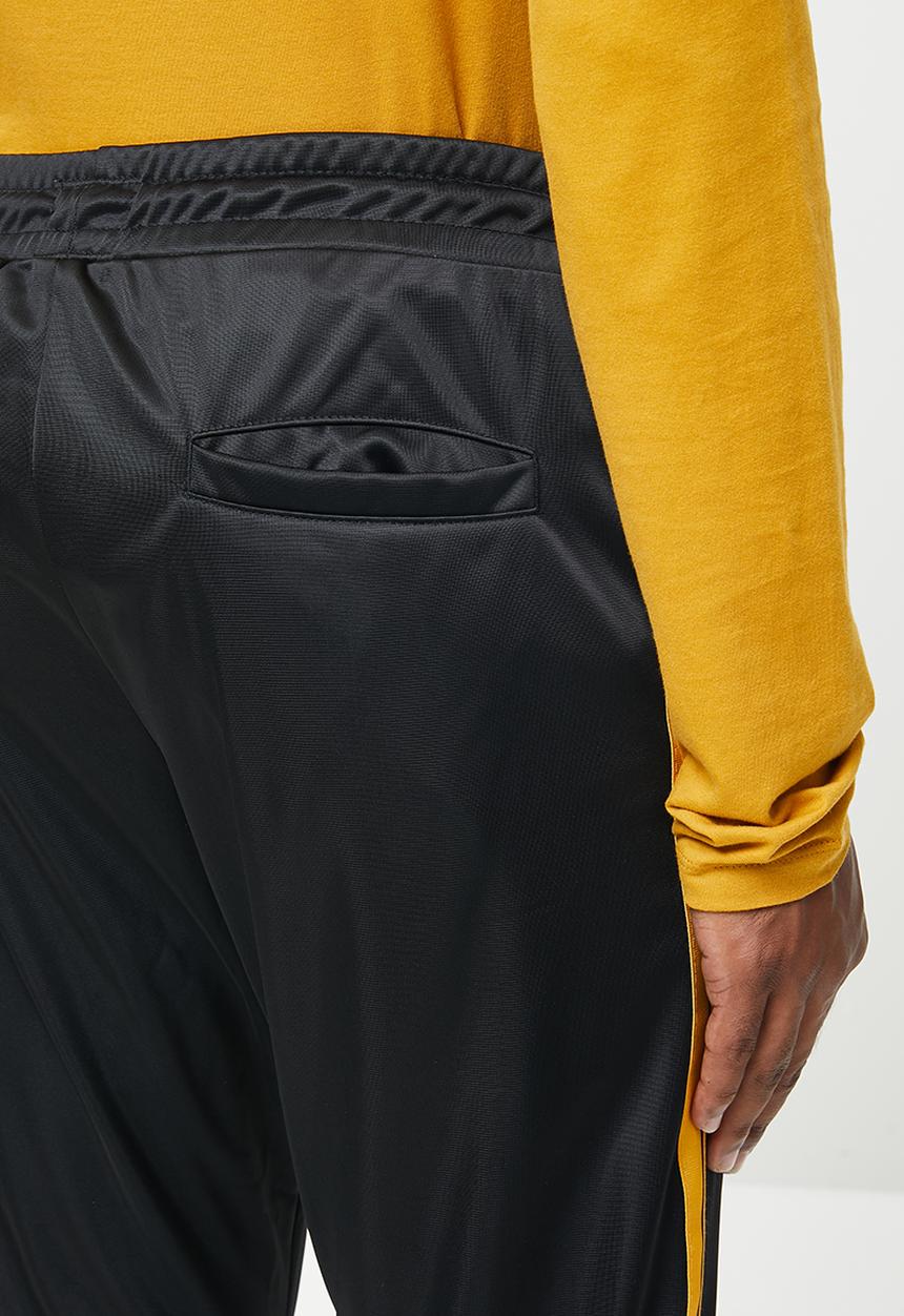 Lonsdale - Angels tracksuit - black & yellow