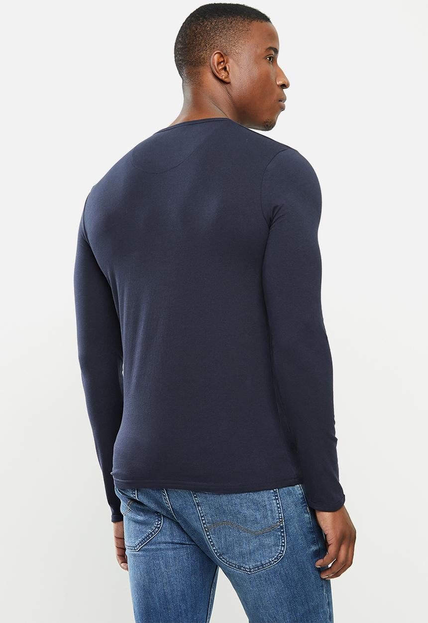 SOVIET - Dawn long sleeve v-neck tee - navy