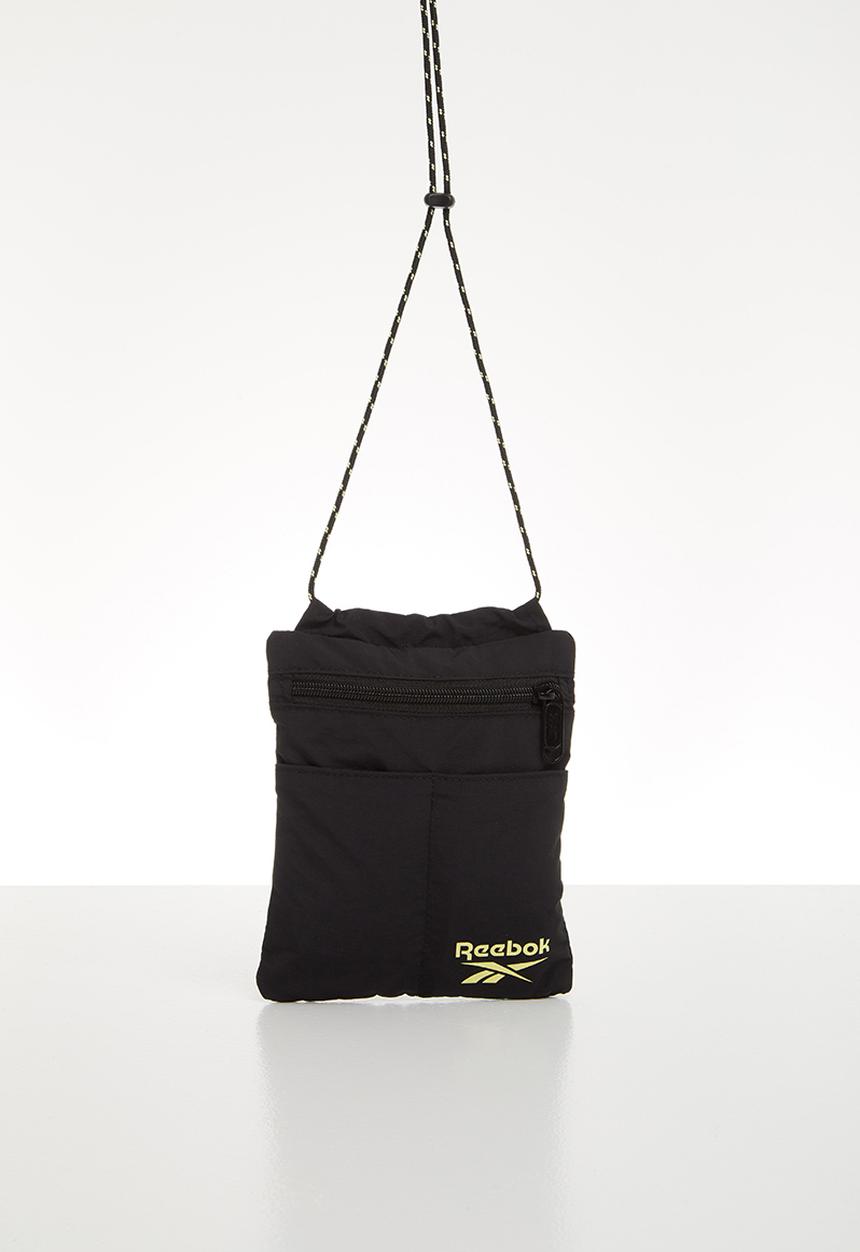 Reebok - Cl s retreat city bag - black