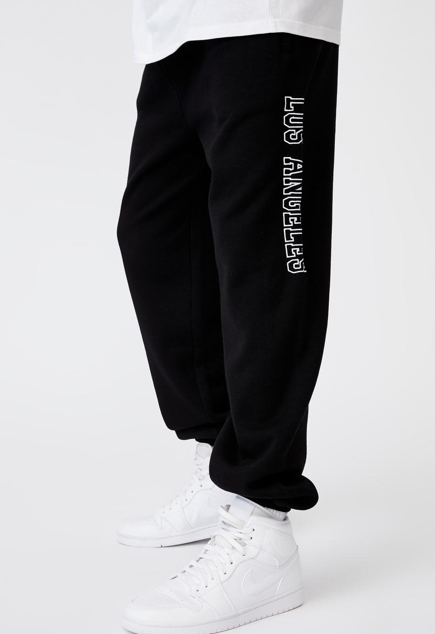 Factorie - Relaxed graphic trackpant - black