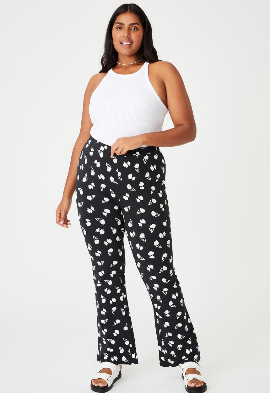 Cotton On - Curve jersey flare pant - black 