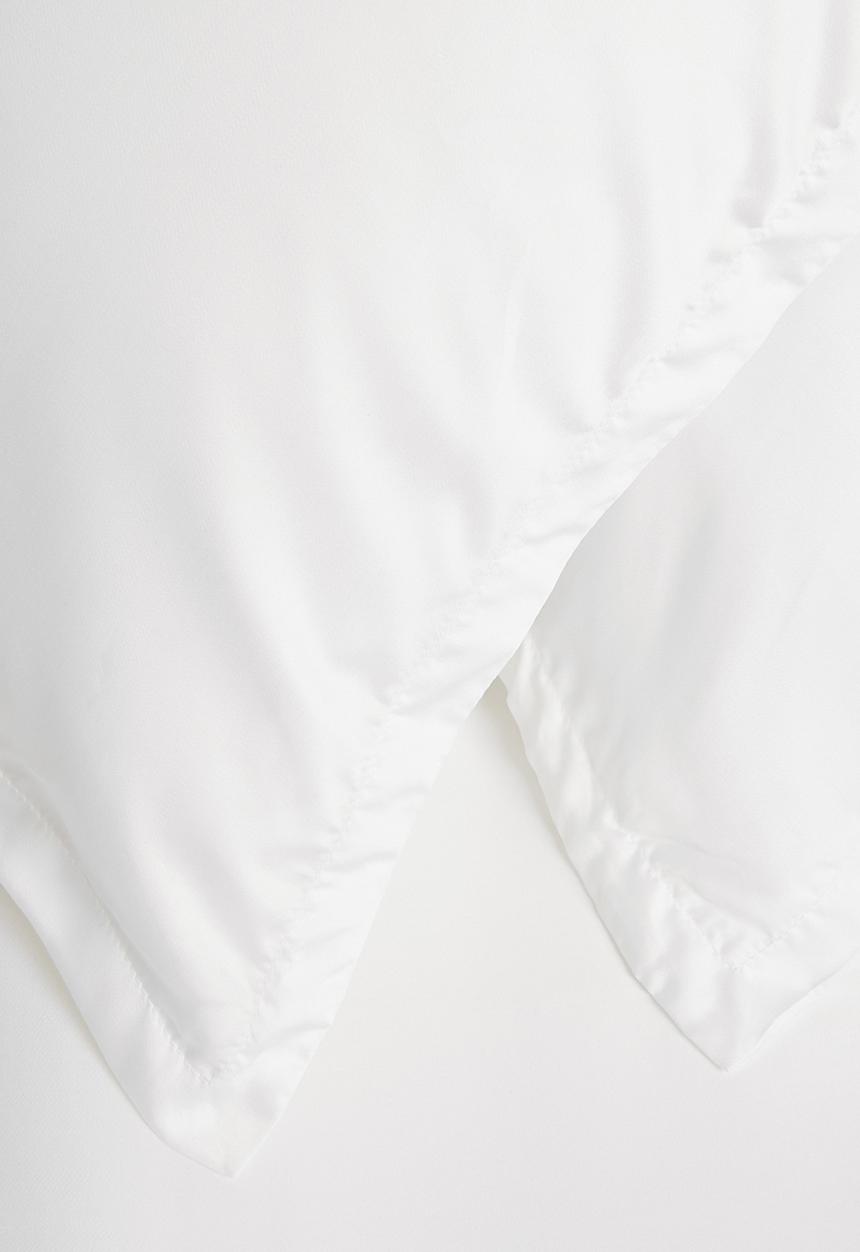 Sixth Floor - 100% bamboo super soft duvet cover set - white
