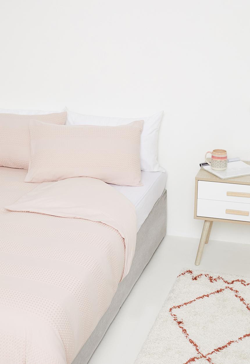 Sixth Floor - Cotton woven seersucker duvet set - sepia rose pink