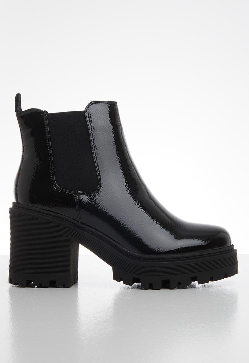 Missguided - Patent cleated sole chelsea boot - black