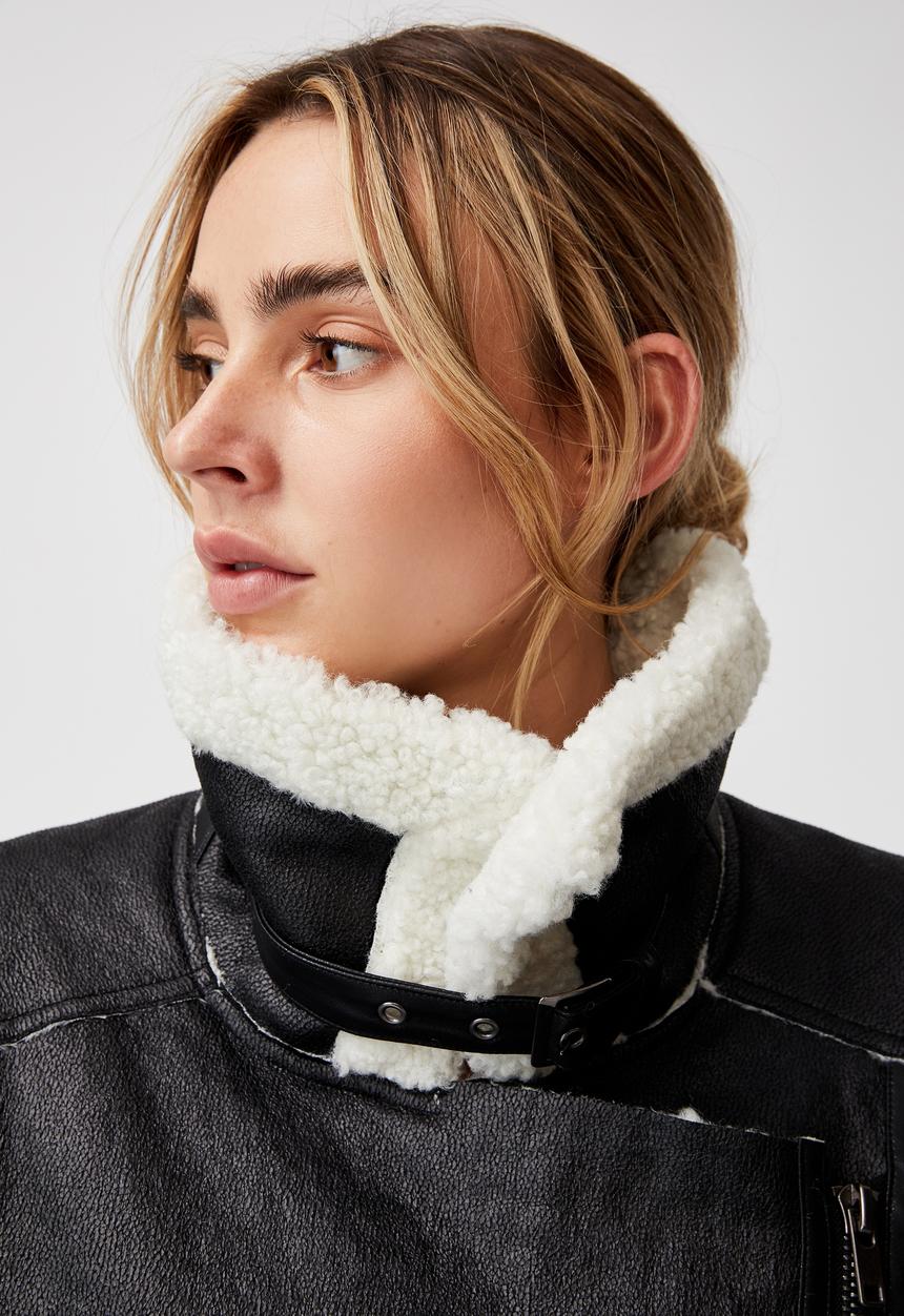 Cotton On - Shearling aviator - black & cream