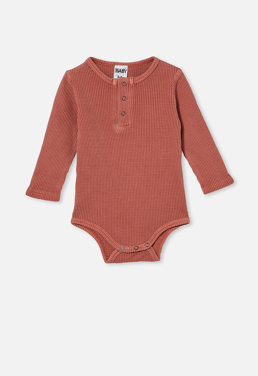 Cotton On - The long sleeve waffle bubbysuit - chutney