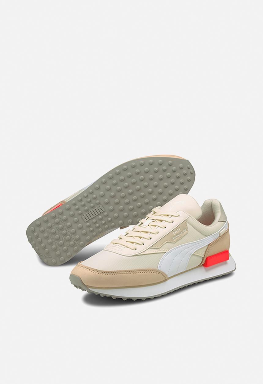PUMA - Future rider cnv - eggnog-shifting sand
