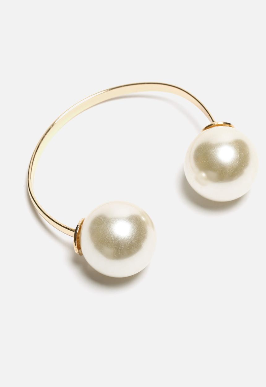 Bennt Editions - Large Pearl Bracelet