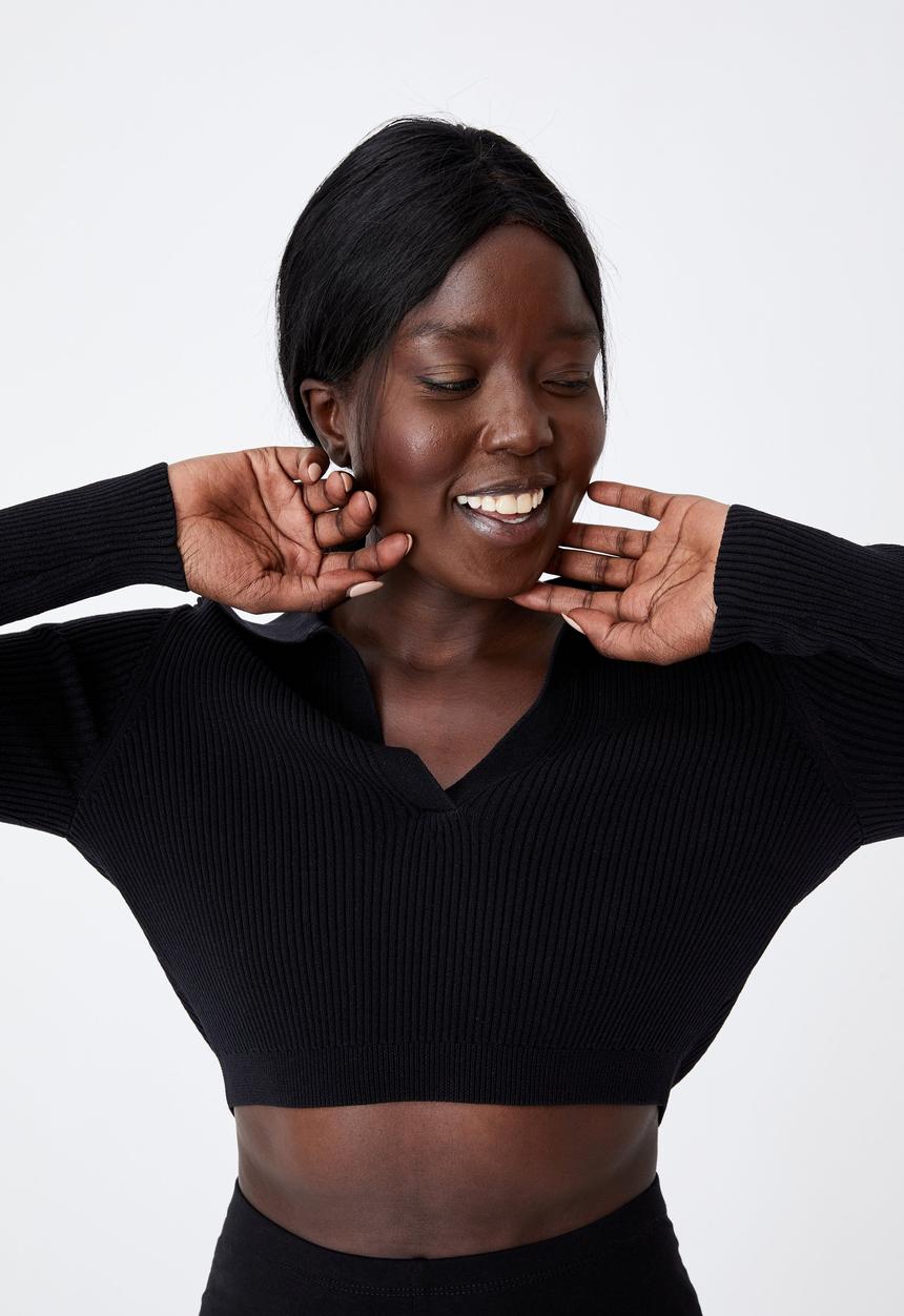 Factorie - Ultra crop long sleeve top - black