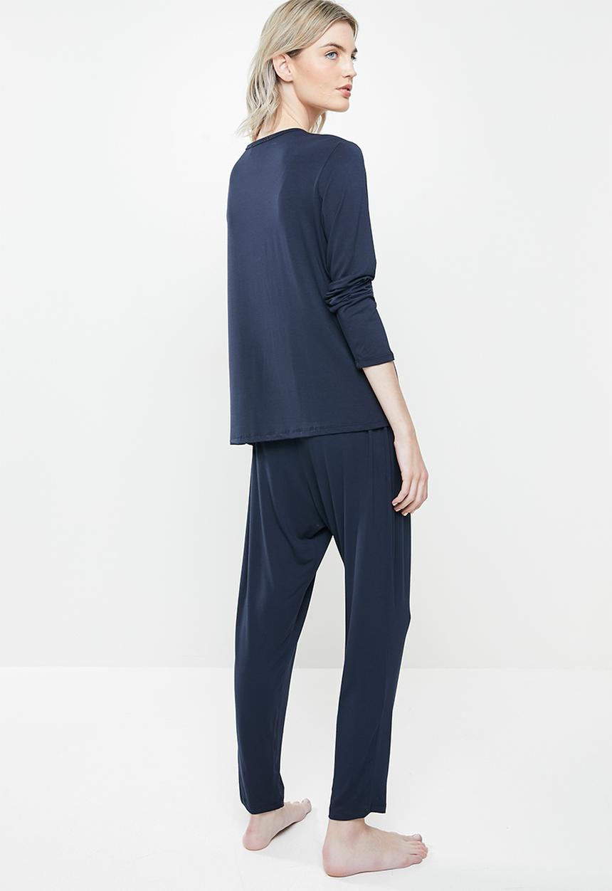 Superbalist - Sleep long sleeve top & drop crotch pants set - navy 