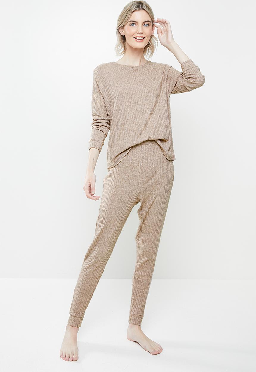Superbalist - Sleep top & pants set - neutral
