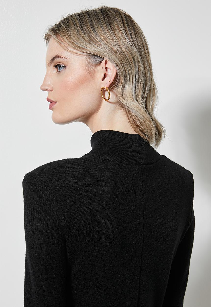 Superbalist - Soft touch shoulder pad dress - black