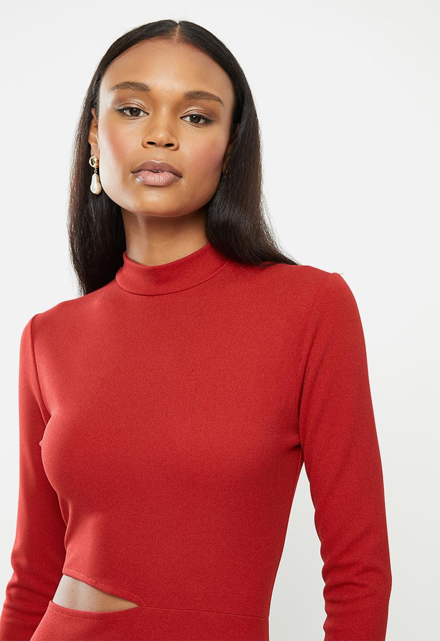 MILLA - Slim turtleneck maxi with cutout - red
