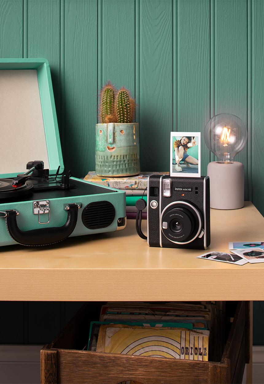 Fujifilm - Instax mini 40 camera - black