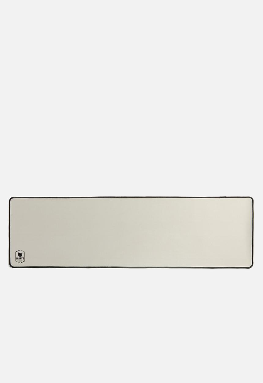 Larry's - Desk pad - champagne