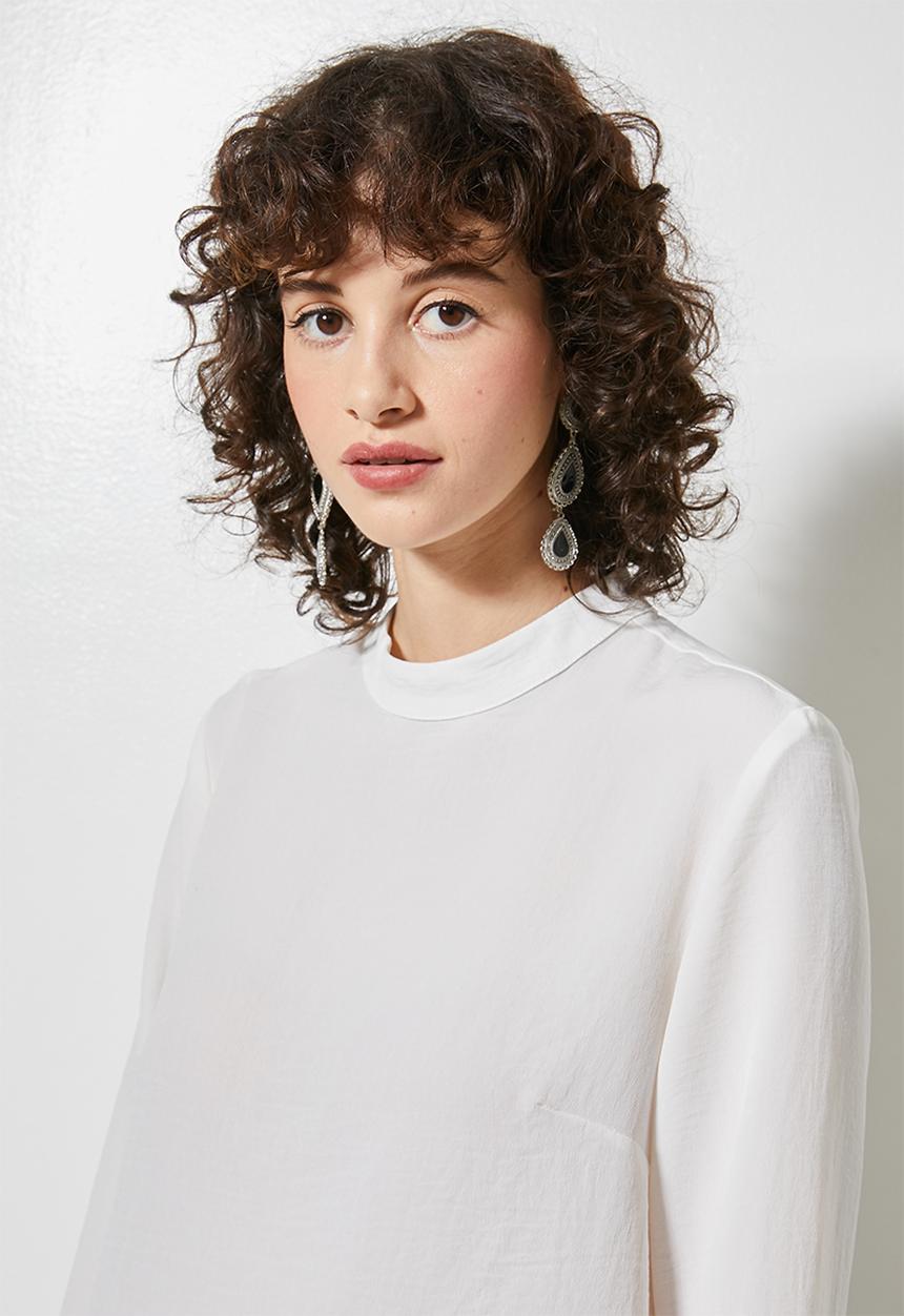 Superbalist - Hi neck shell - ivory