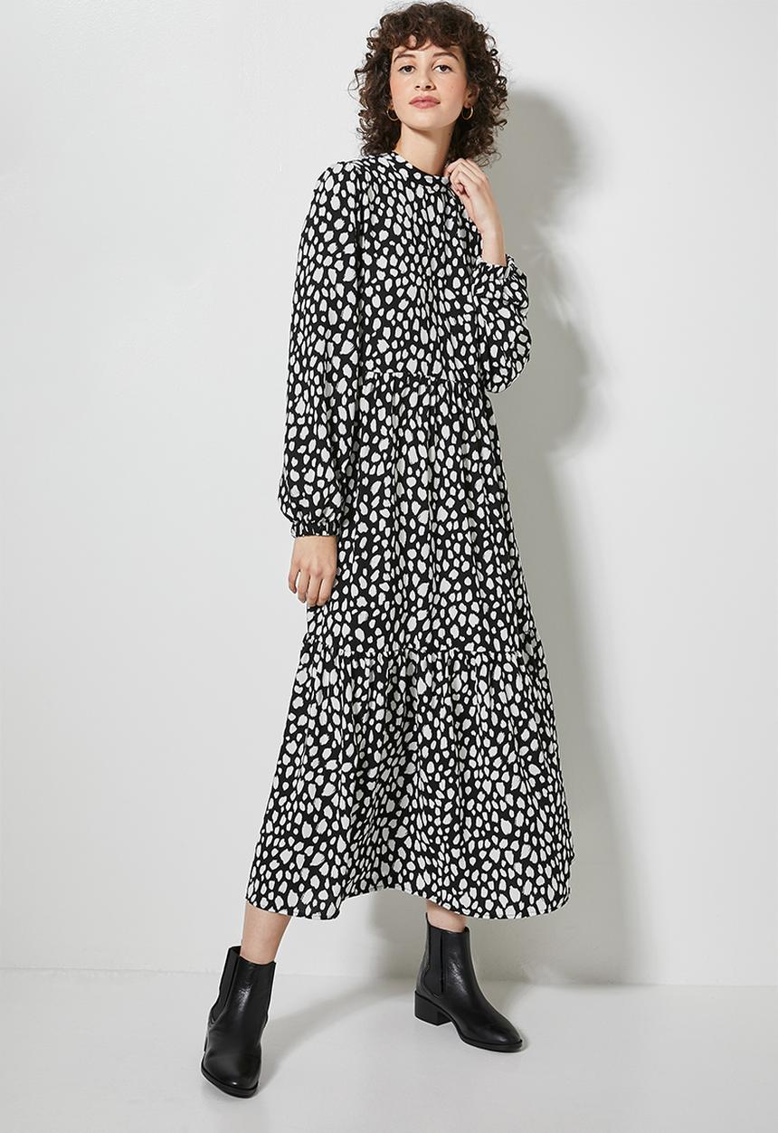 Superbalist - Turtleneck tiered dress - black & white 