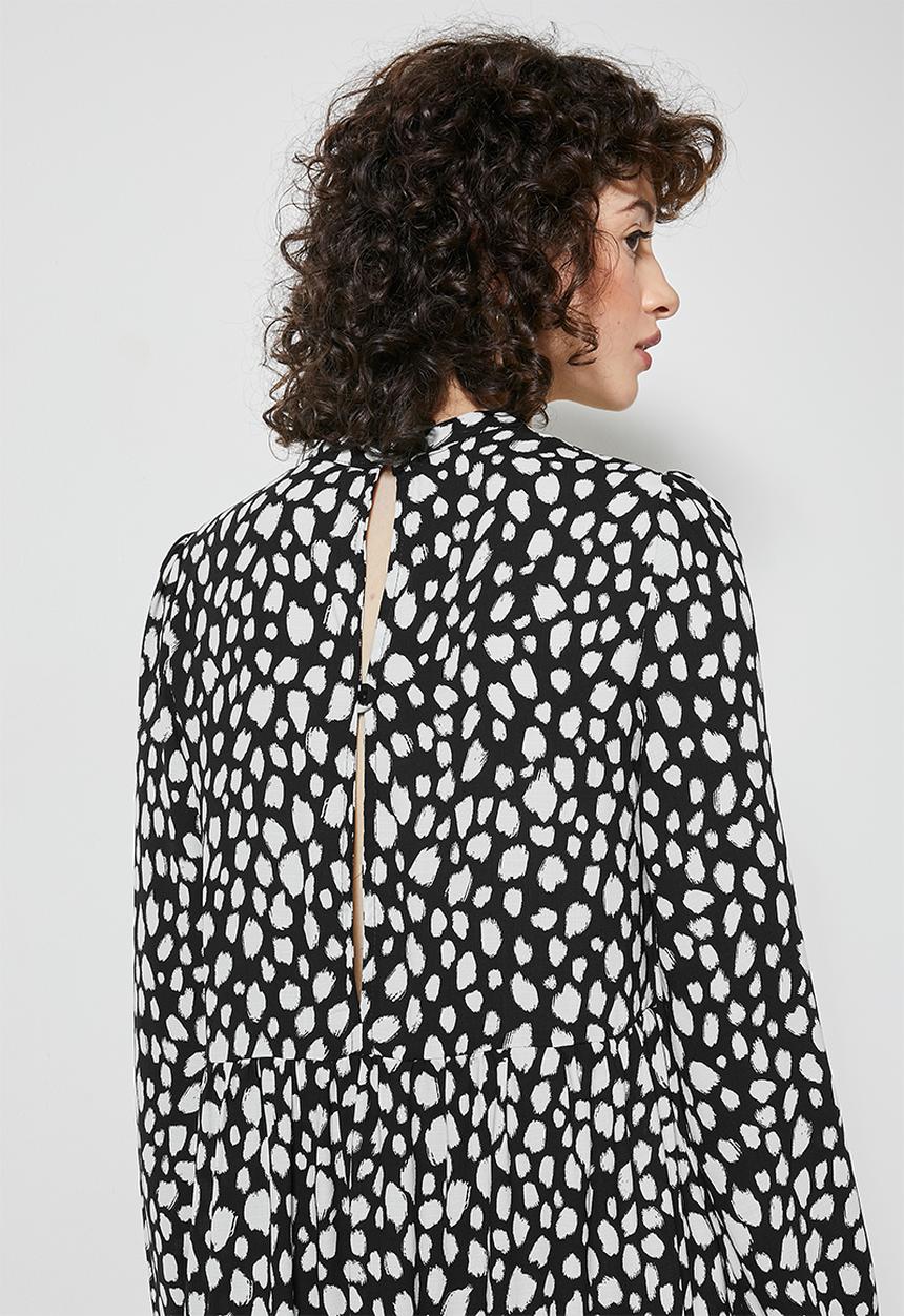 Superbalist - Turtleneck tiered dress - black & white 