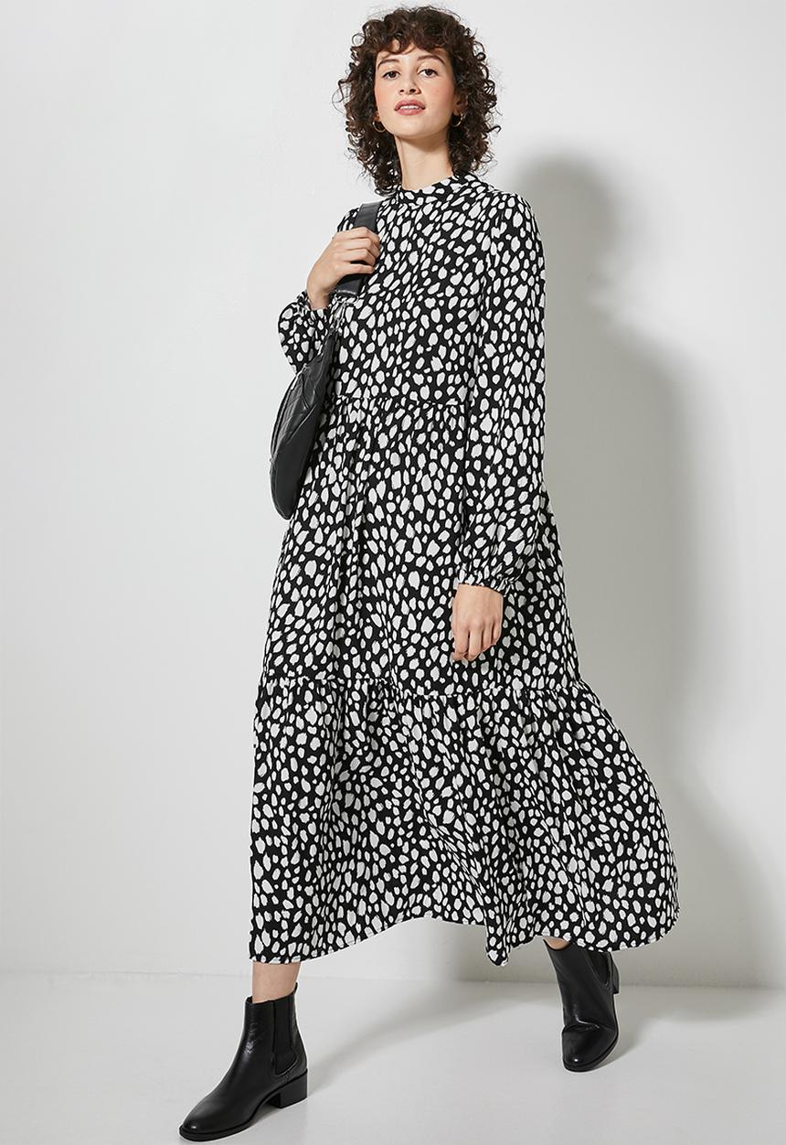 Superbalist - Turtleneck tiered dress - black & white 