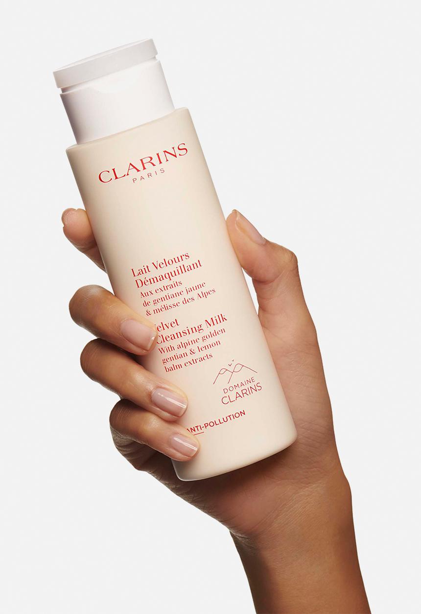 Clarins - Velvet Cleansing Milk