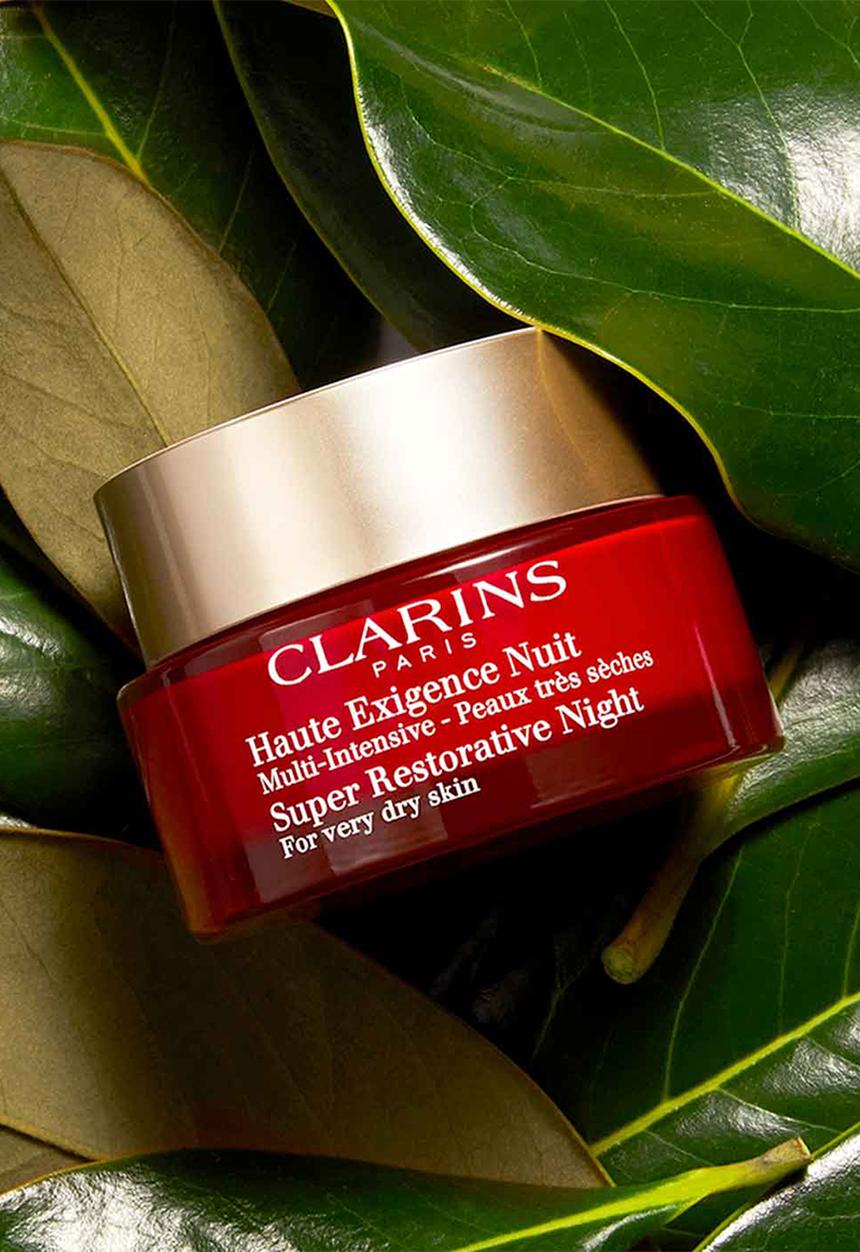 Clarins - Super Restorative Night Dry Skin