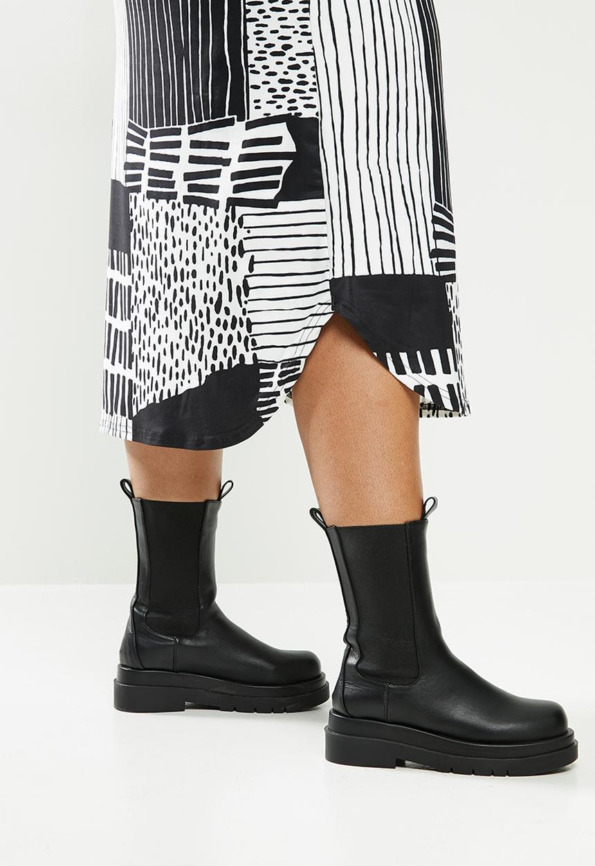 Me&B - Patch print T-shirt dress - black & white 