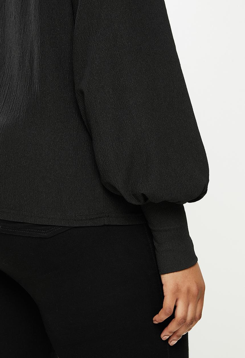 Me&B - Plus essential bellow top - black 